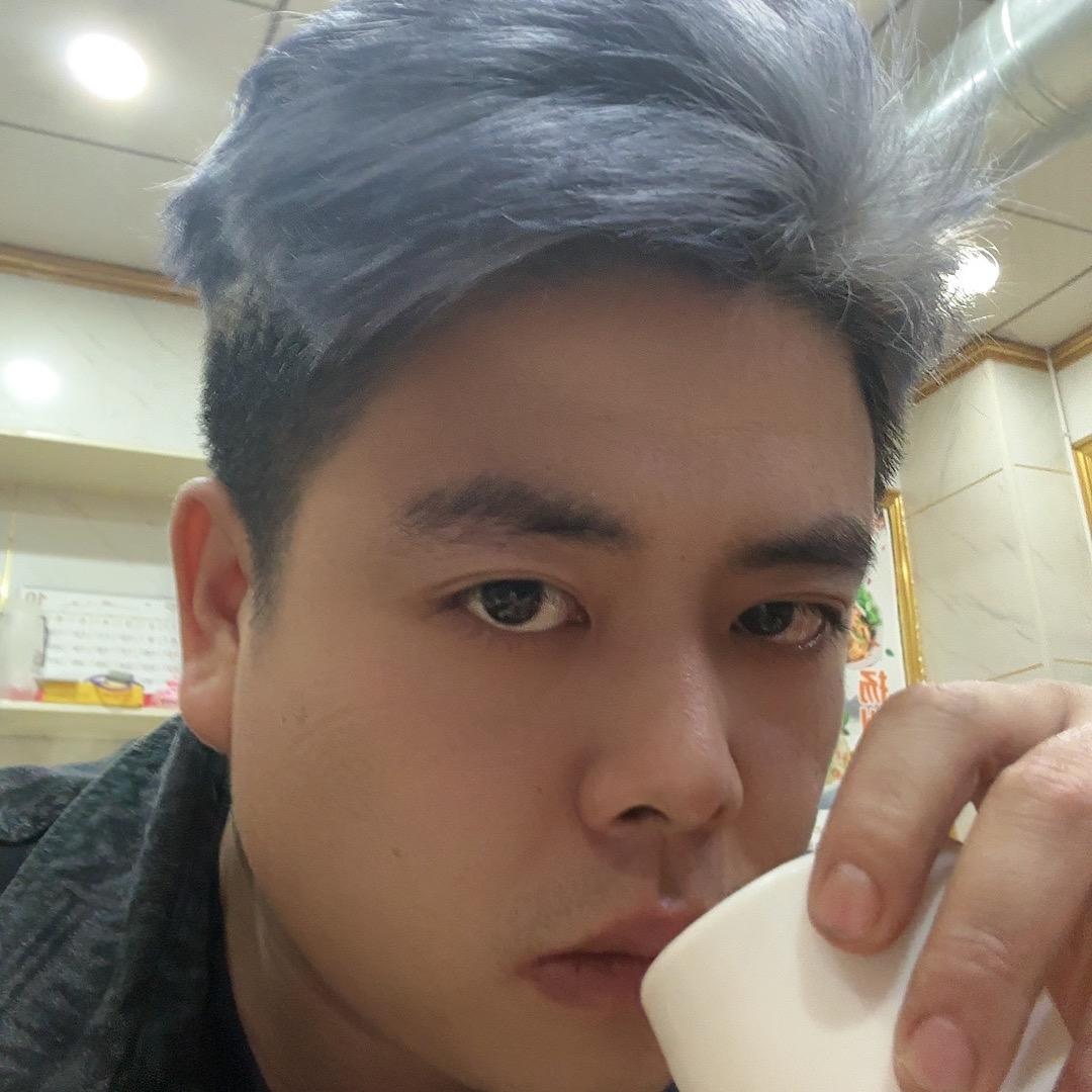 东胜名车（豪 仔）