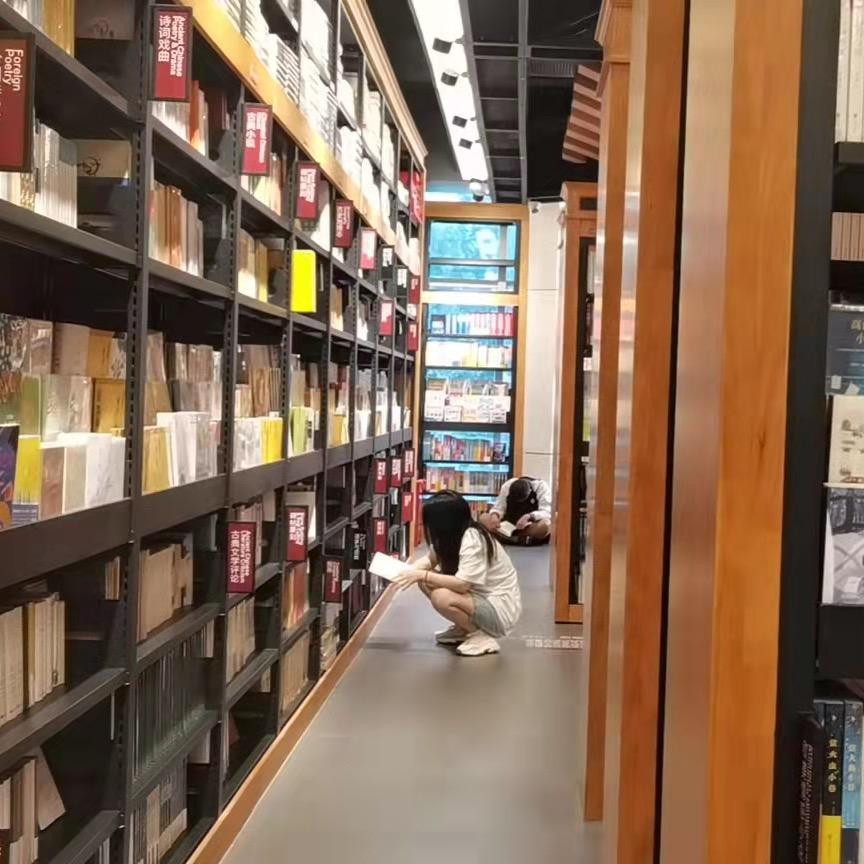 来一杯山煜榨汁儿~
