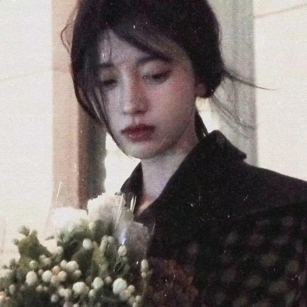 泡  面