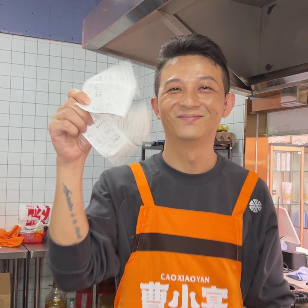 威哥做曹小宴煲仔饭