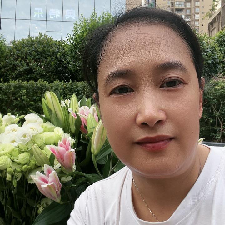 霞姐鲜花（摆摊卖花）