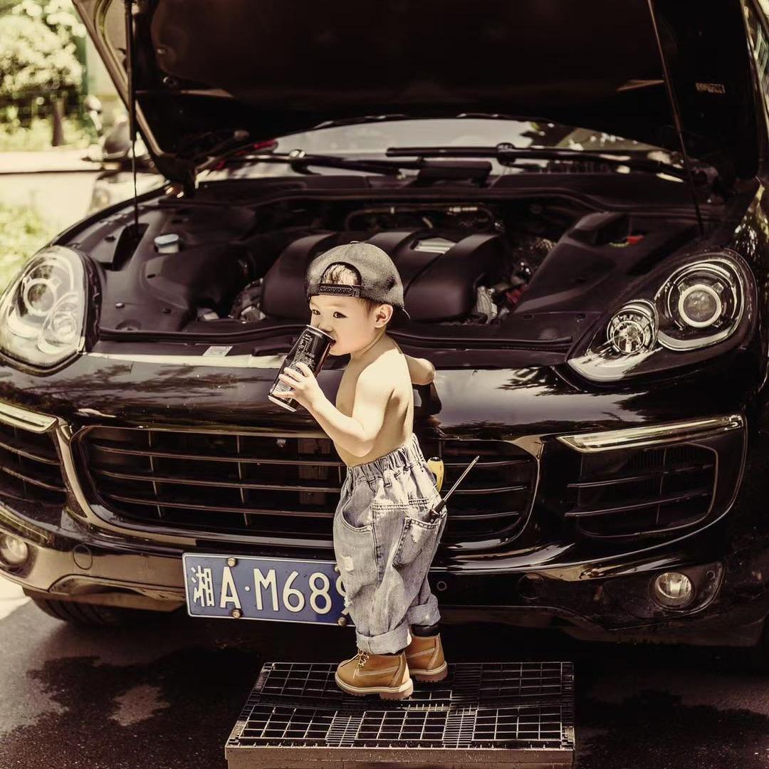 首艺人汽车凹陷修复中心