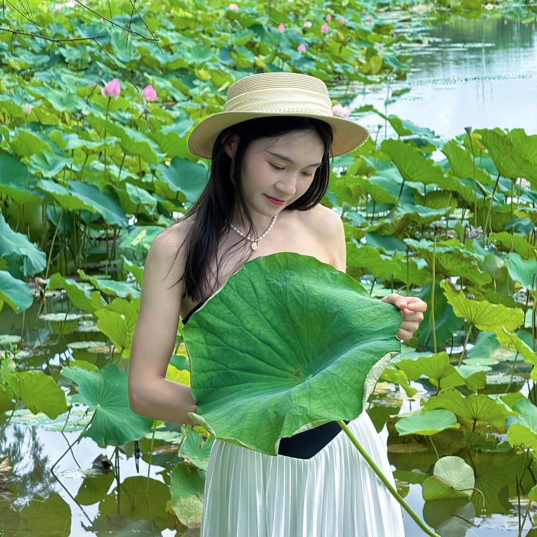 小郑农品特色创意屋