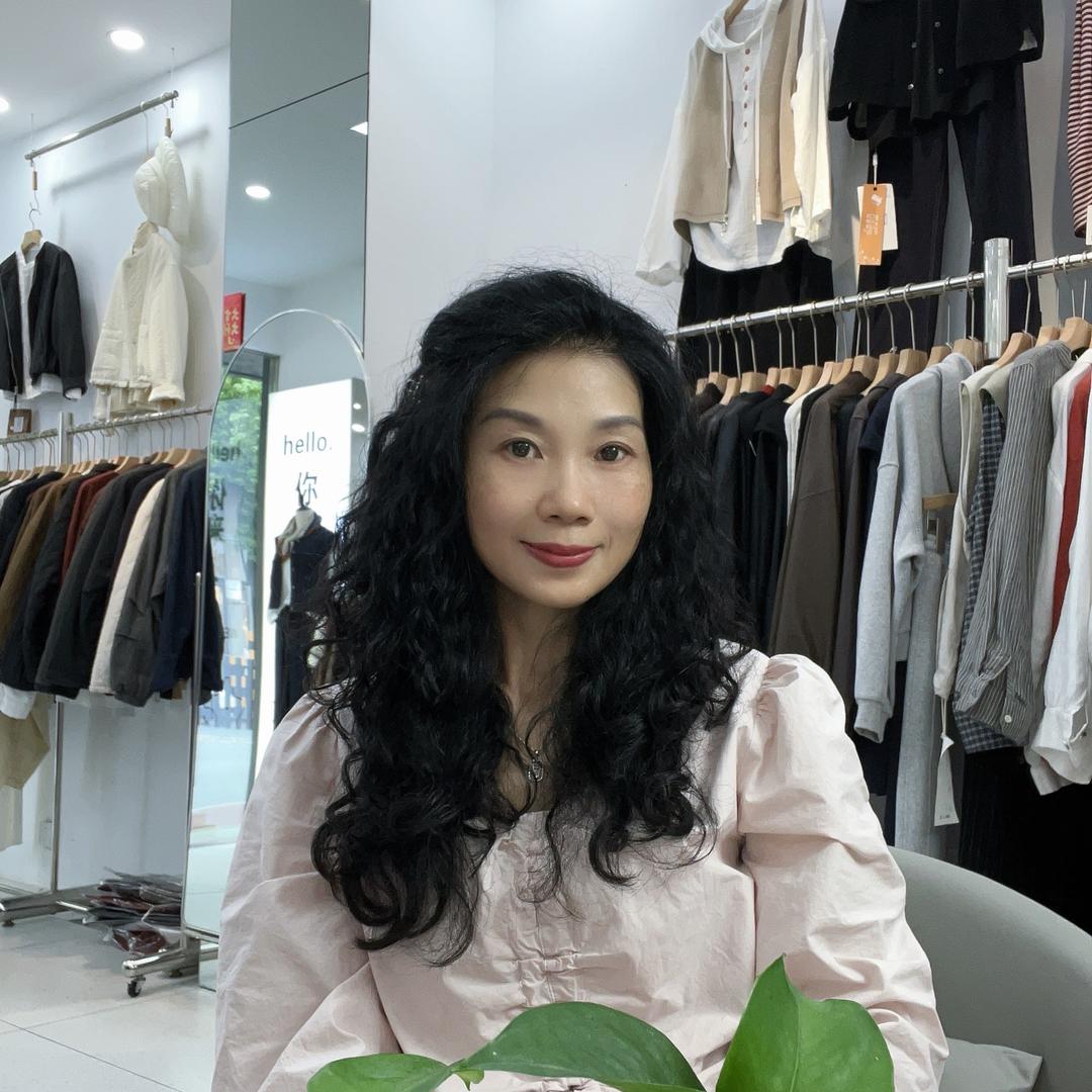 潜江依米缘服装店