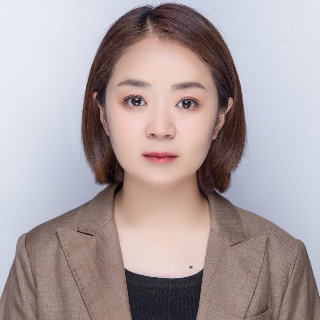 珊小姐