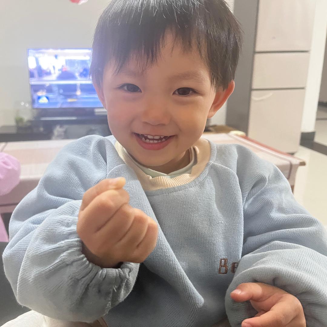 知润瑜伽-靖靖老师