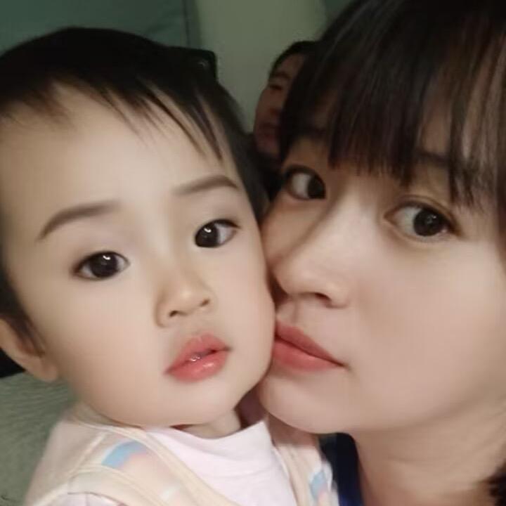 翩翩  （首播）