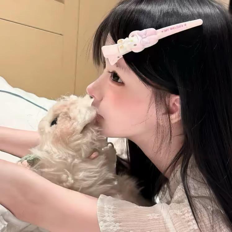 妤妤^