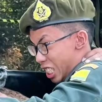 少年的眼神从此没有光。