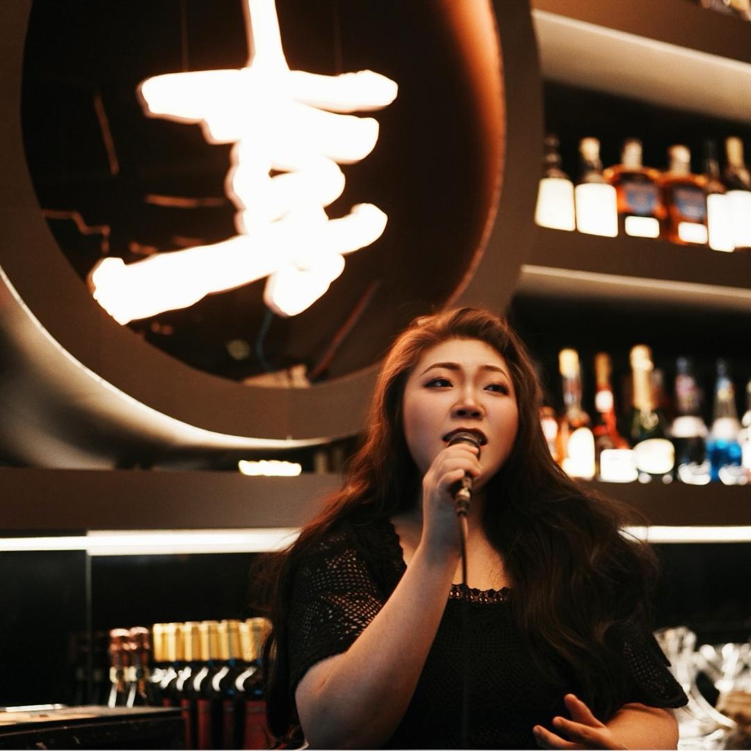 喜 XI•lounge 阎旭