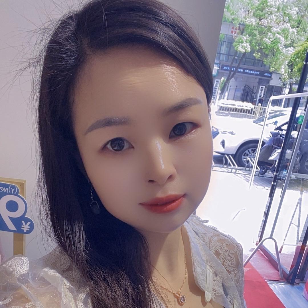 潜江身态服饰店