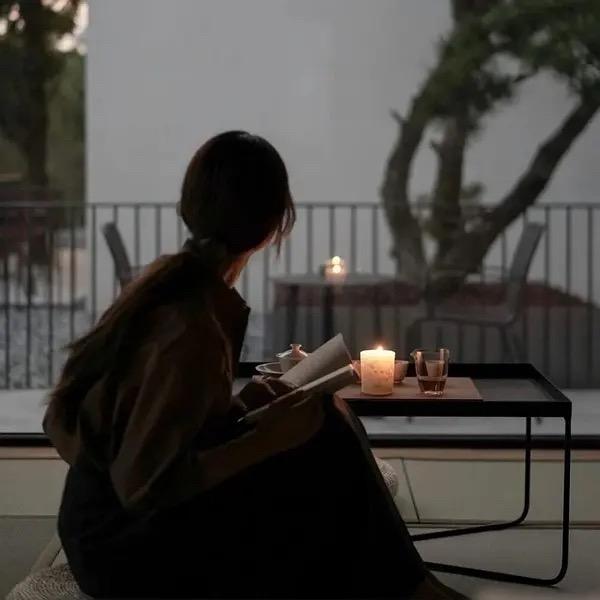 播音老师七七(课程有售)