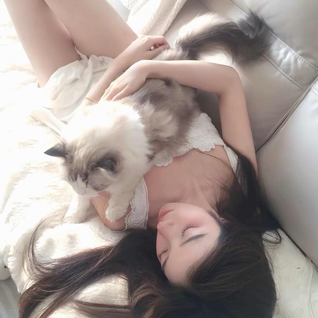 Aaaaa.是玲啊