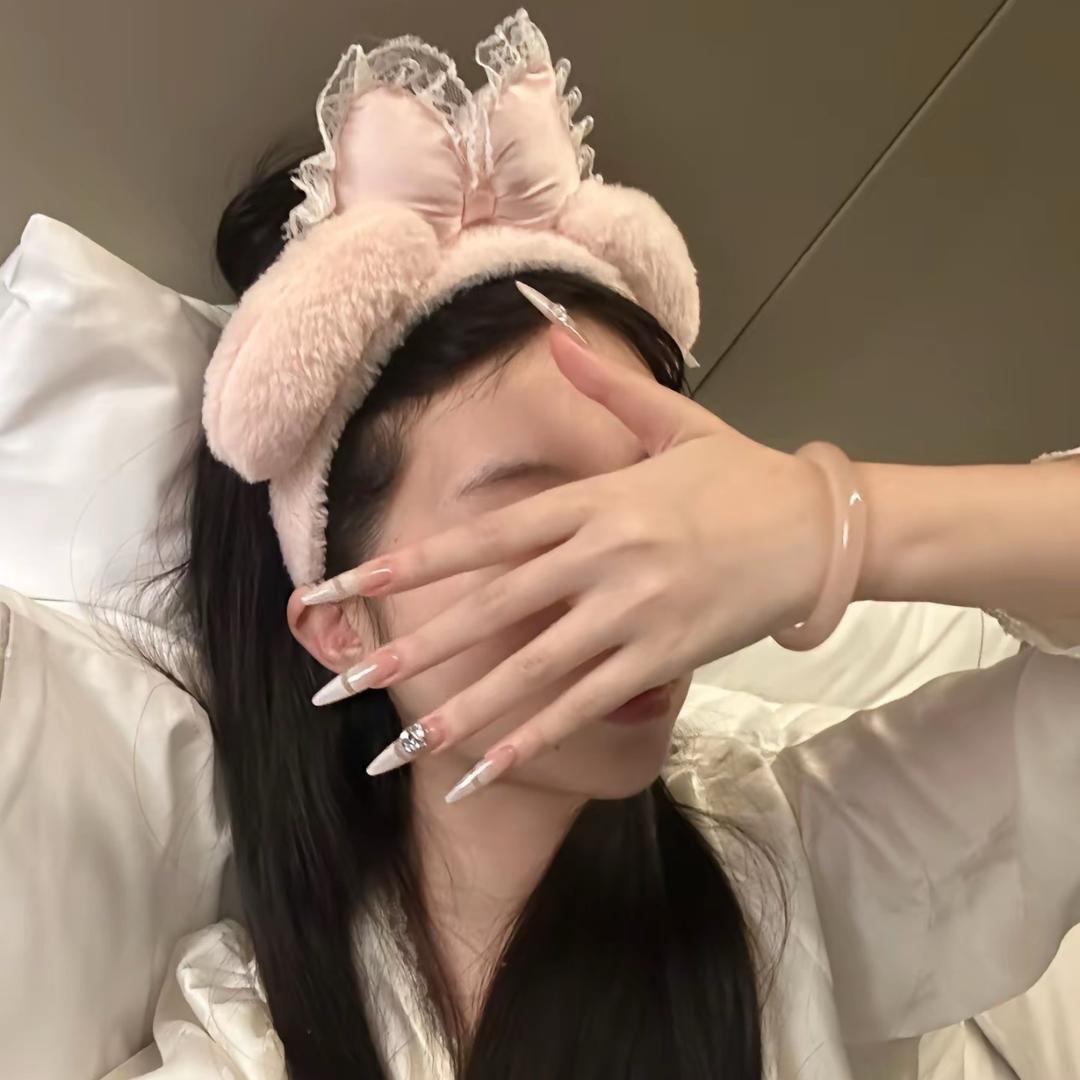 晶晶很乖