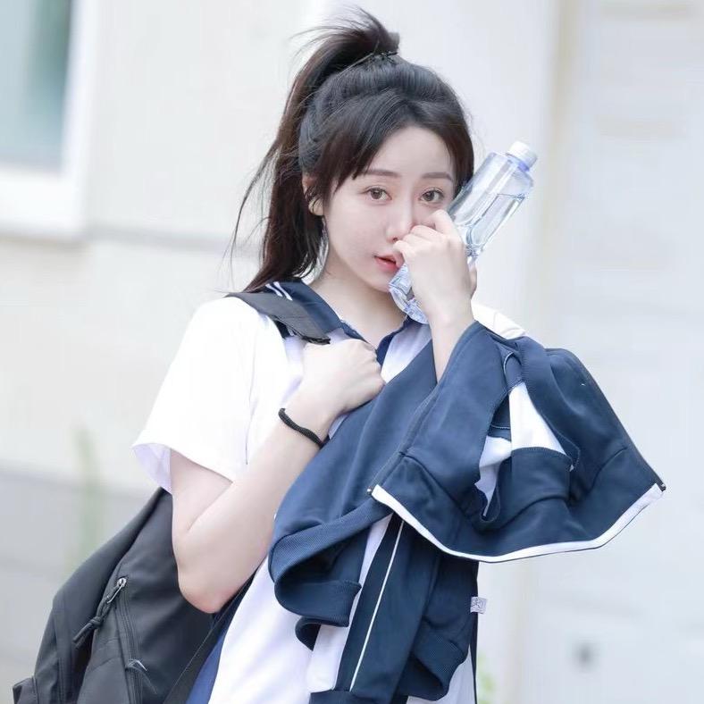 东妮