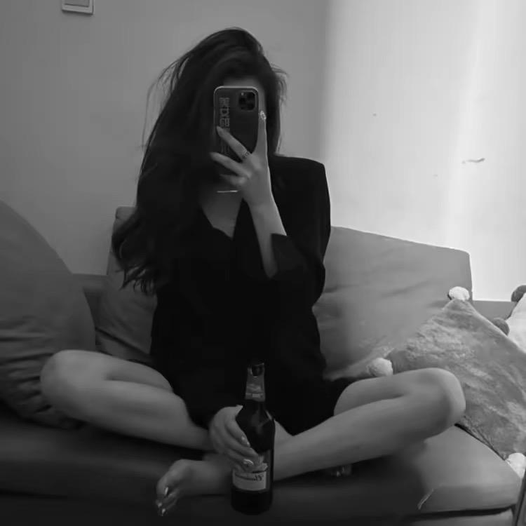 人生若只如🫵🫦初见