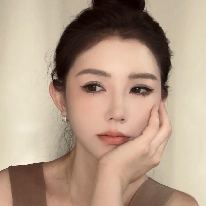 谜 .