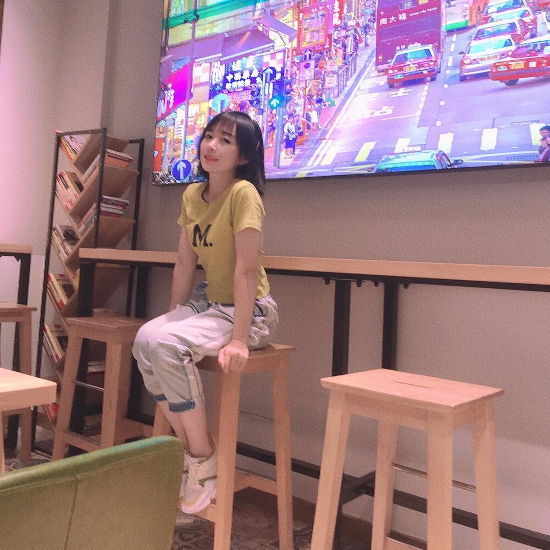 ●._哈喽 AIni。
