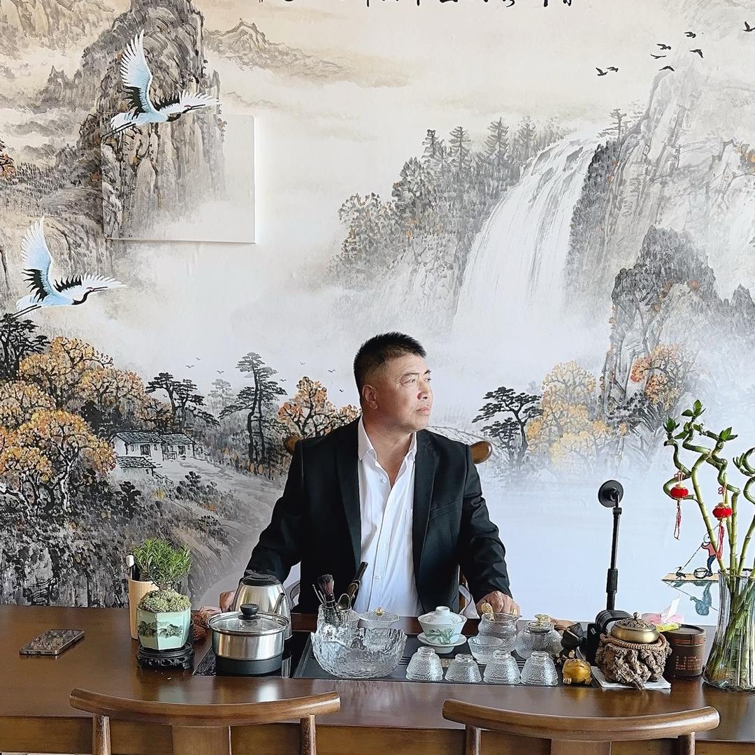 龙哥，塑料颗粒工厂