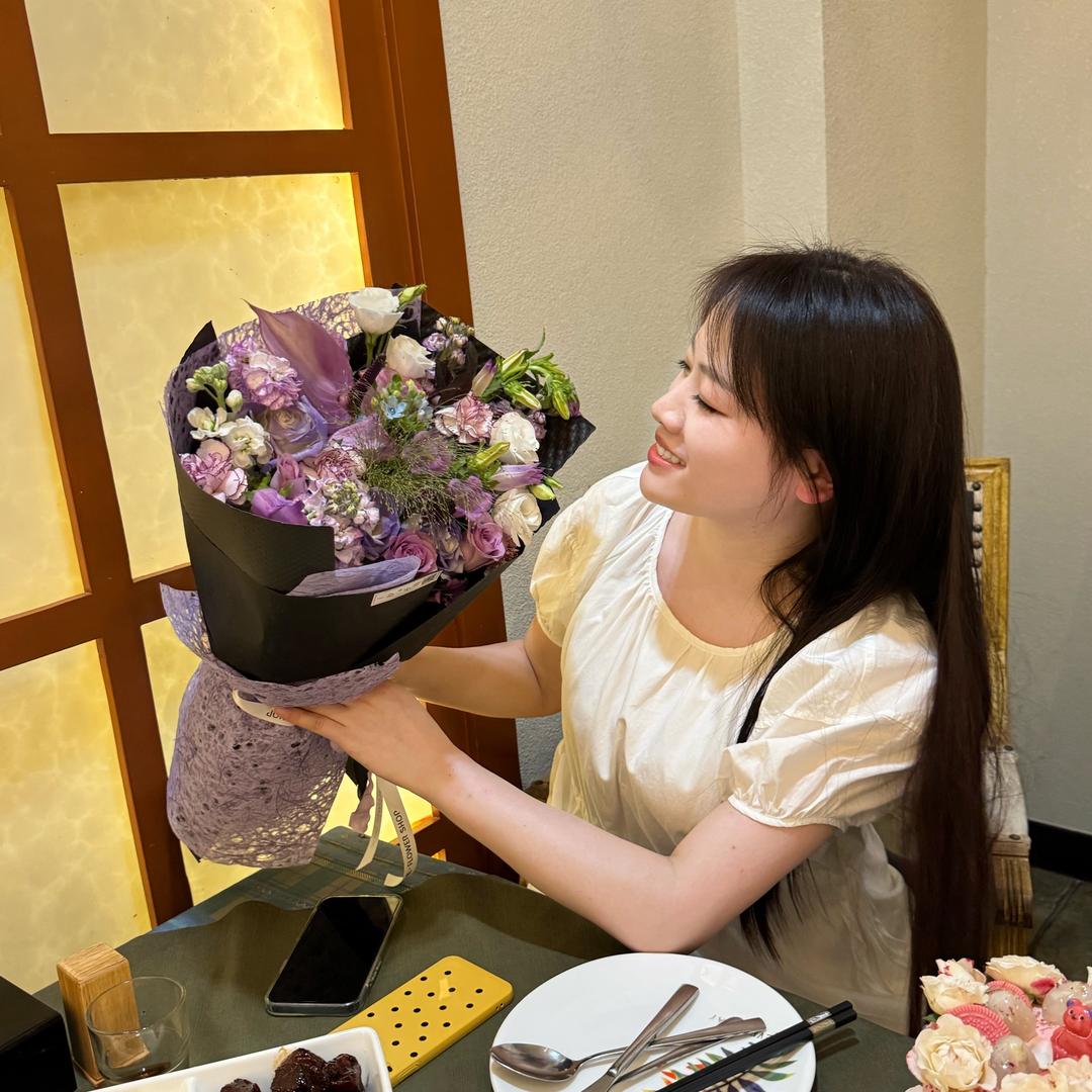 一朵小花 鲜花 咖啡