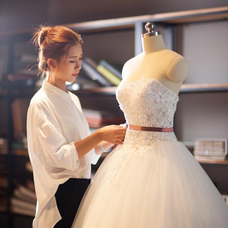 天津市宝坻区喜爱婚纱礼服租赁馆