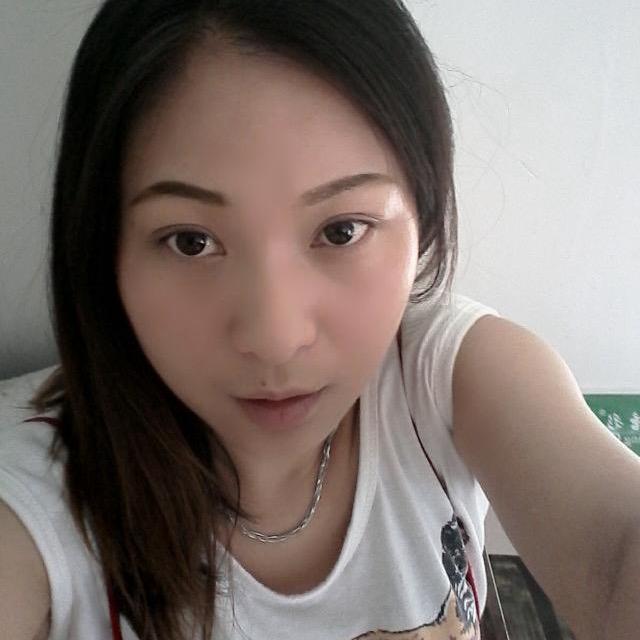 是乐乐l吖
