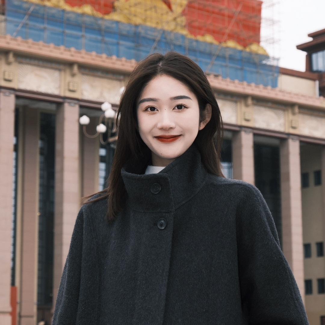 就叫陈陈吧