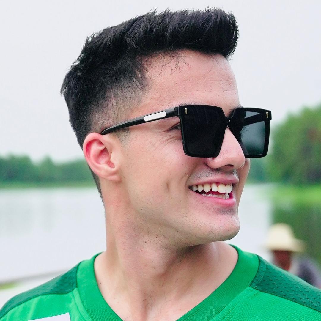 John 方语 🌏