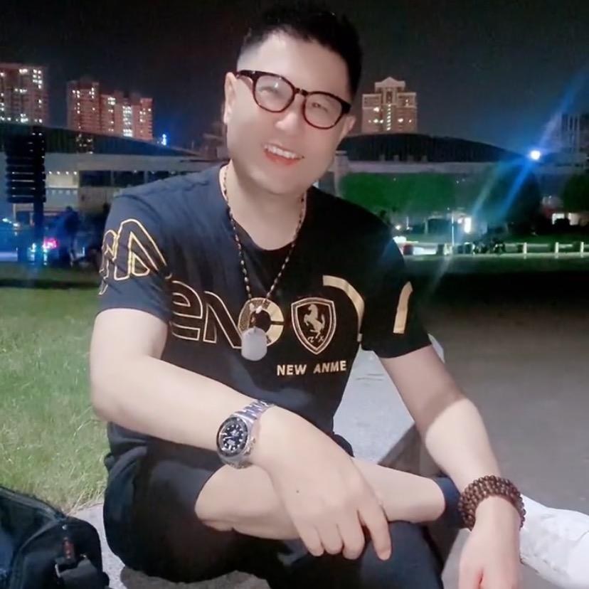 杨羊阳
