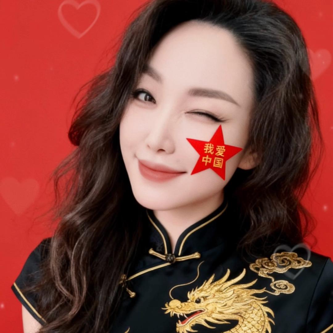 爱臭美的苏小姐♊️🍀🍬