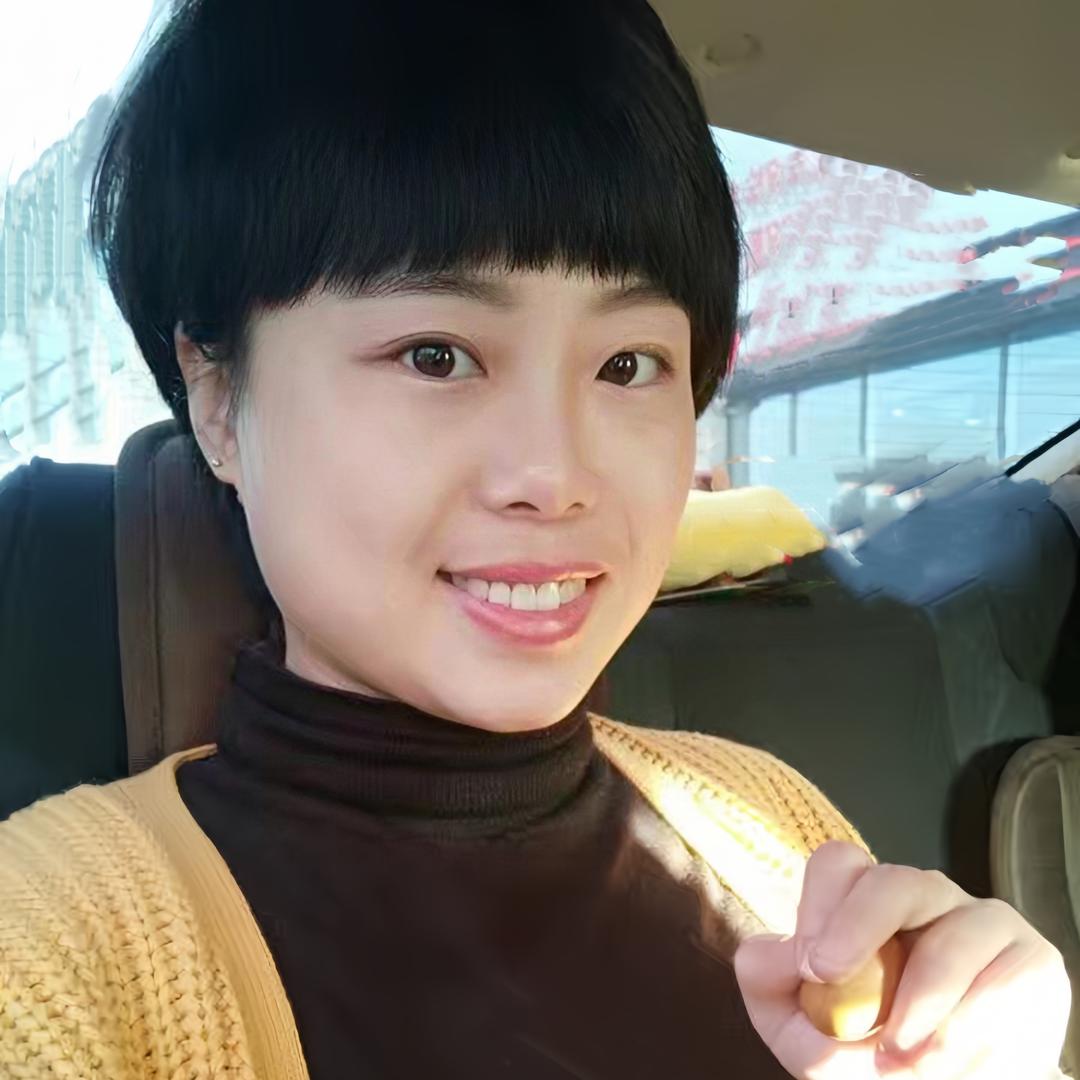 丽洋穿搭