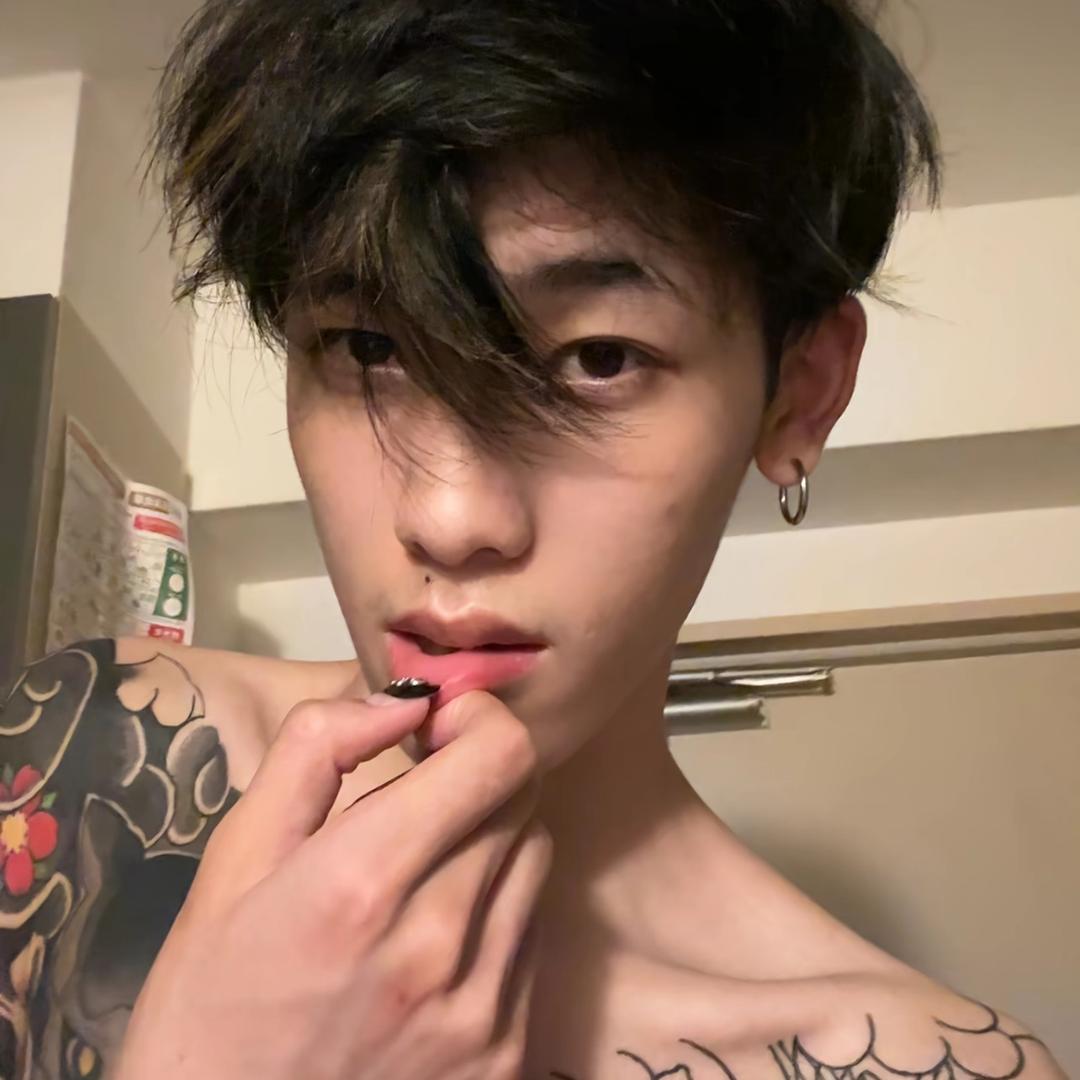 小强ovo