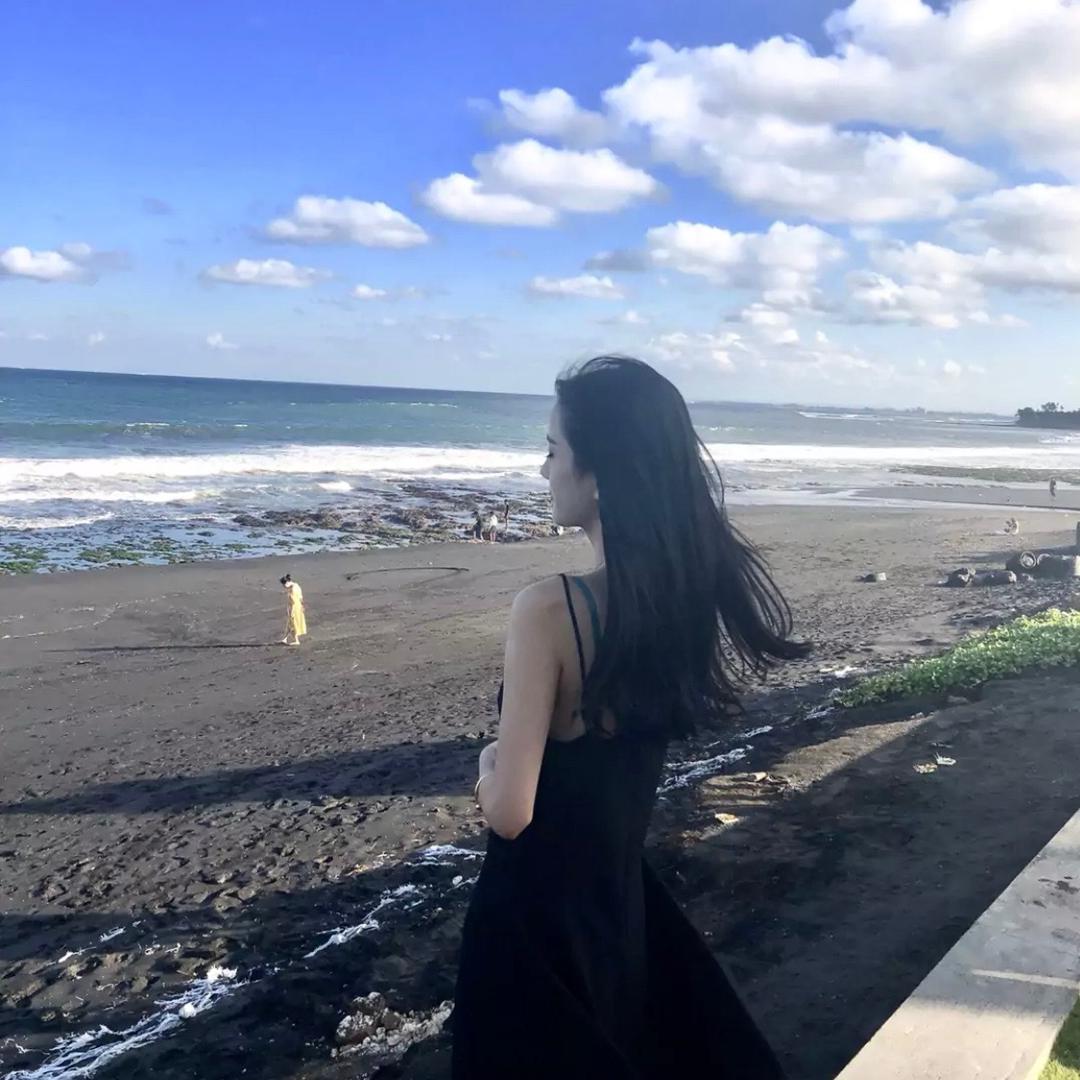 是陆陆呀