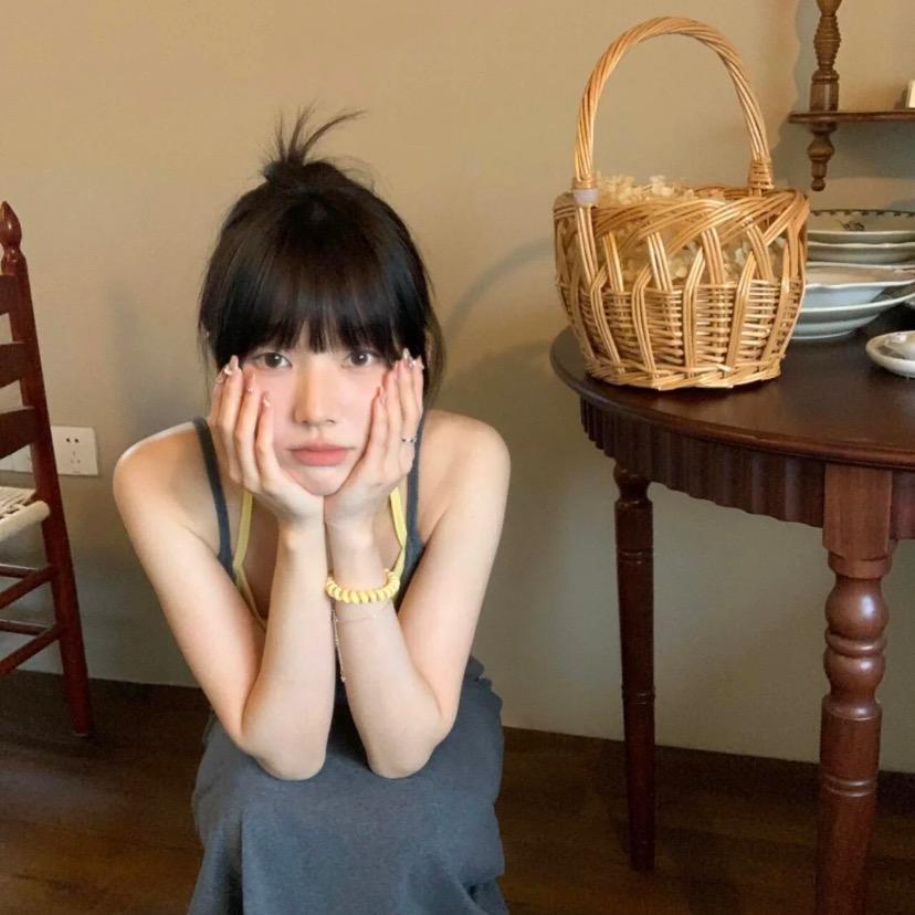 梨辛喵^
