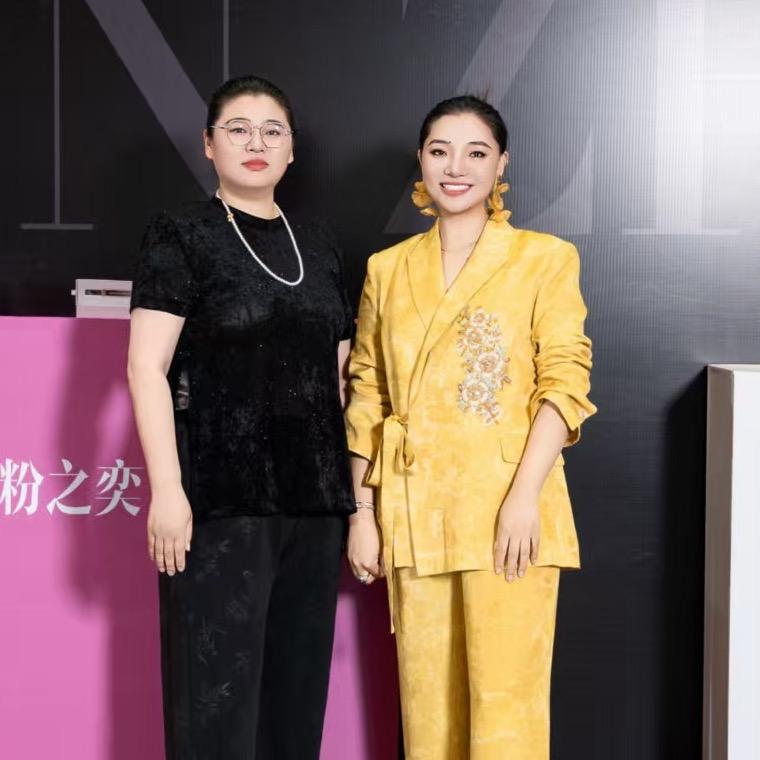 灌云星冰乐服装厂