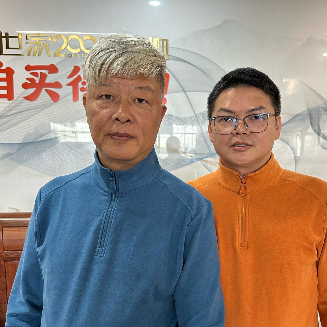 霞湖世家男装嘉尚甄选