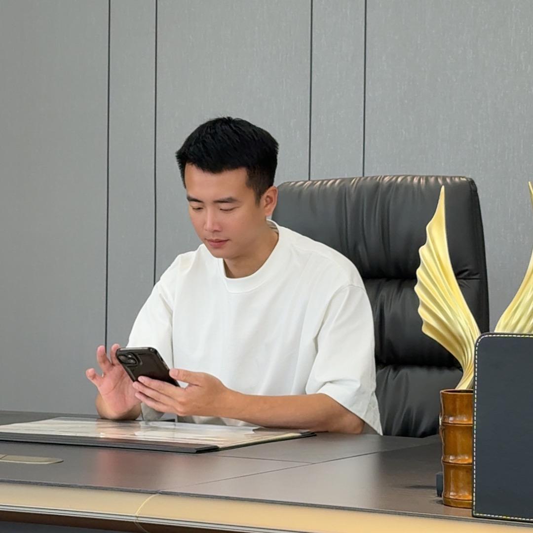 Mr.刘