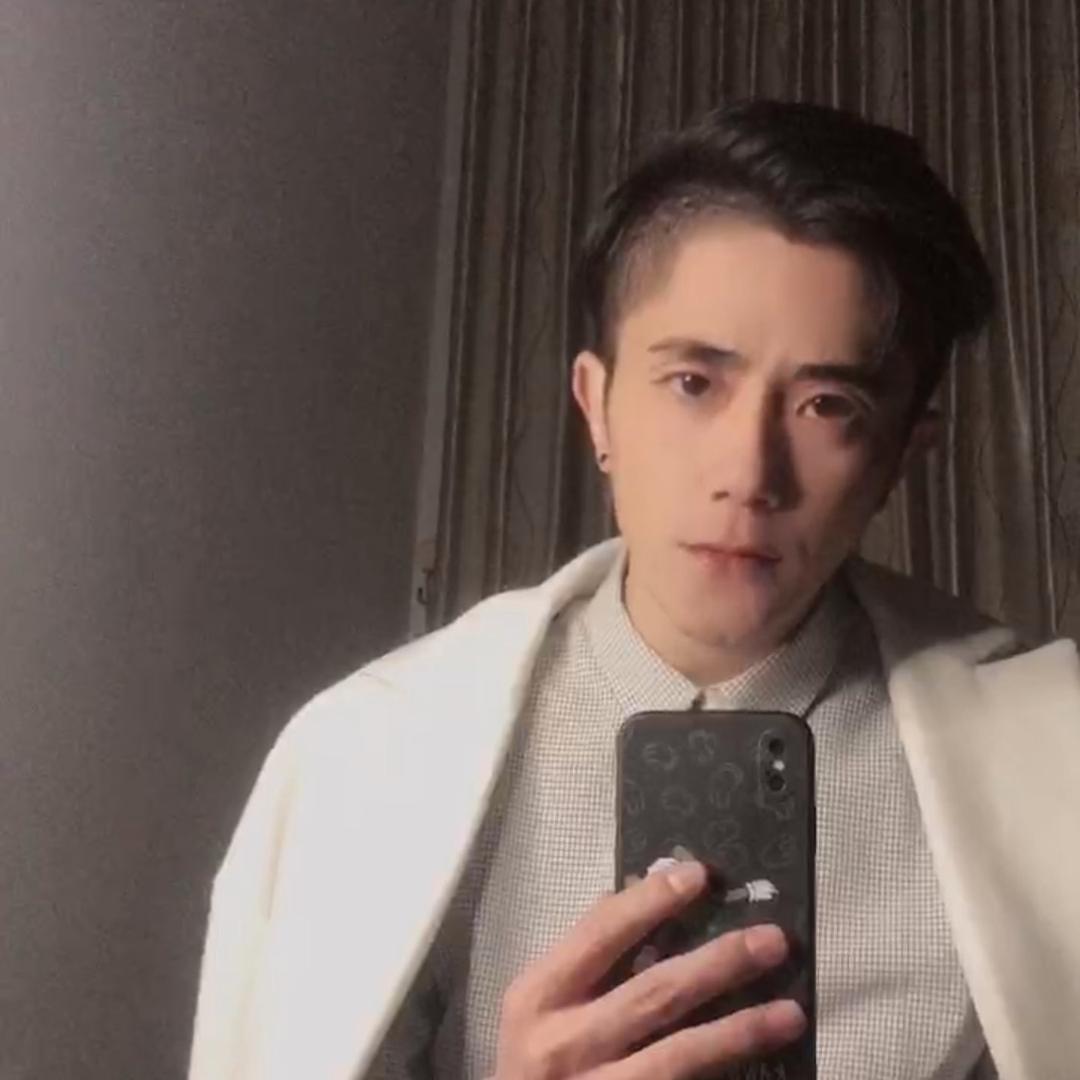 奈斯鹏鹏（阿宝男装）