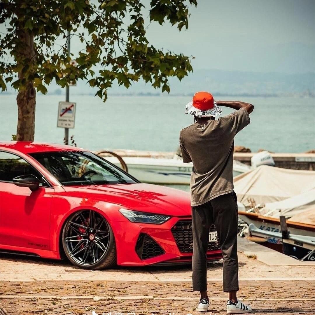 东雷汽车