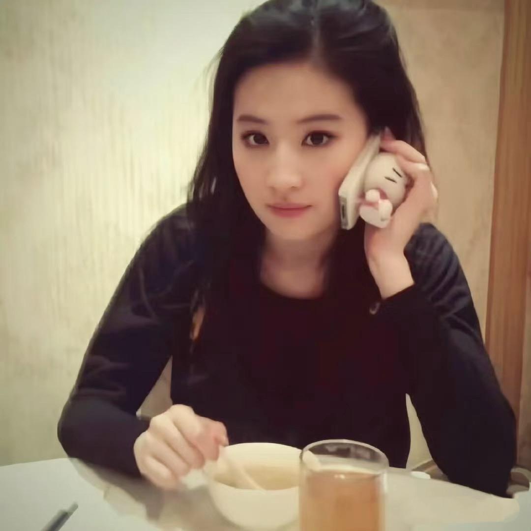 我脸才不圆(德江院子）