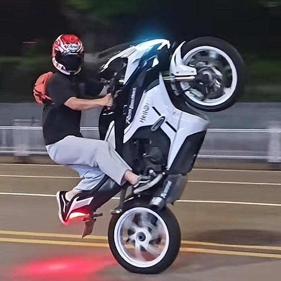 老实芭蕉的小肖🏍️（收车卖车版）