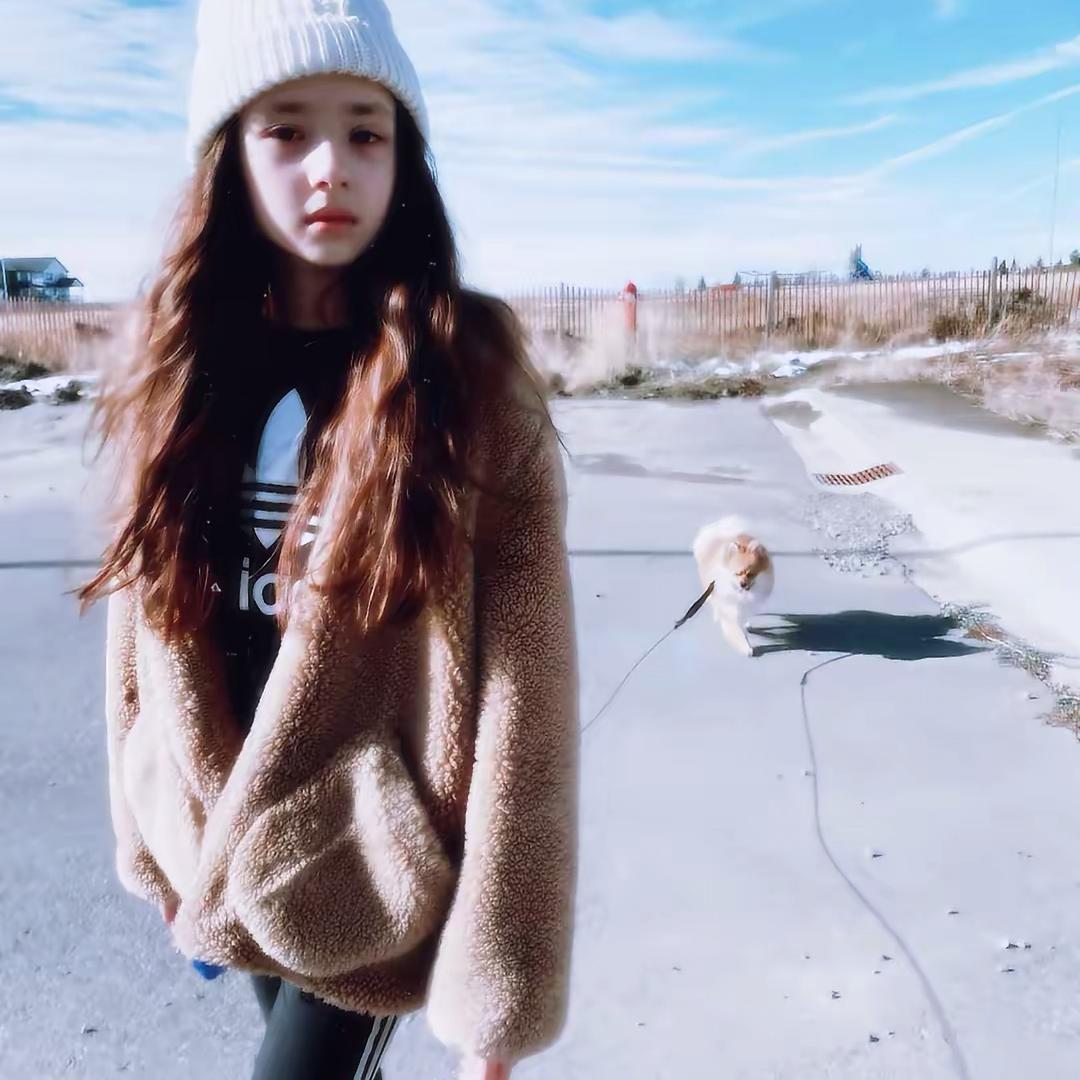 、、