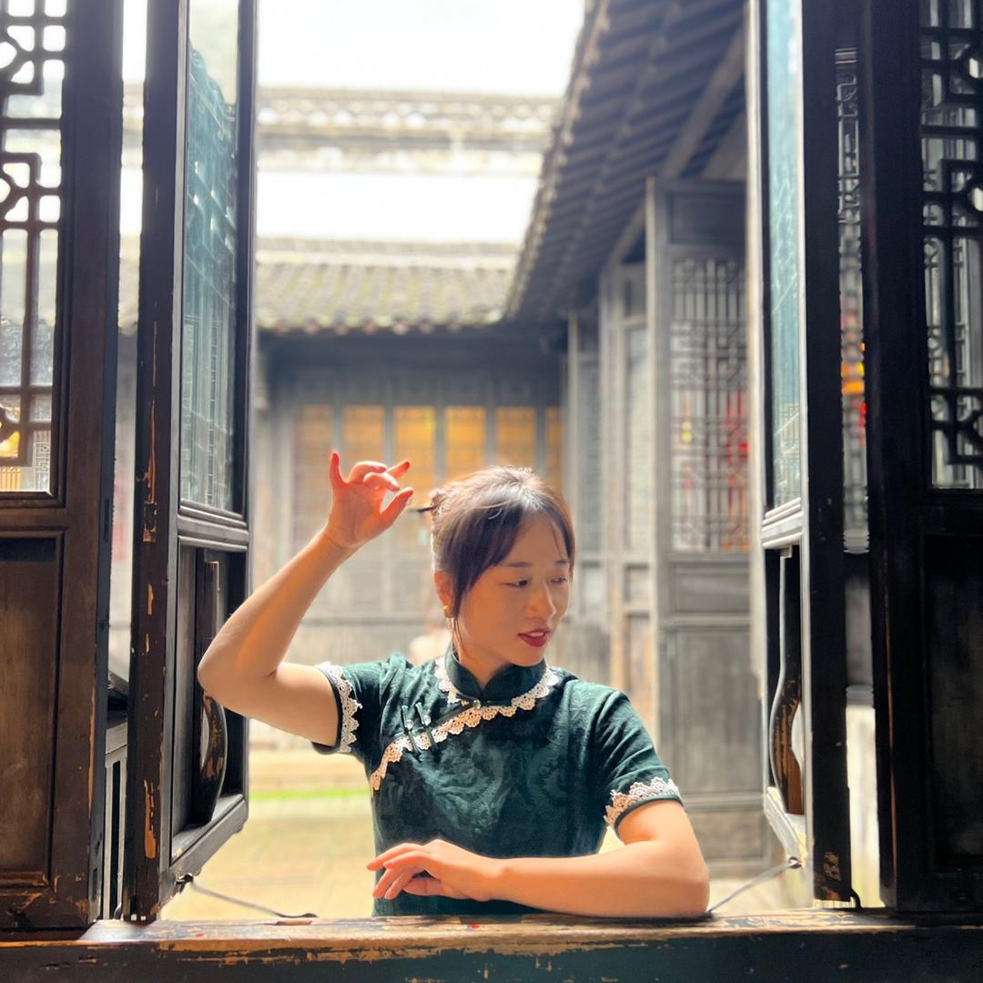 王咦甄选