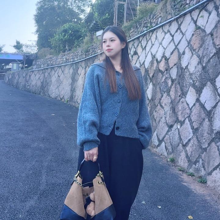 U U🧚‍♀️