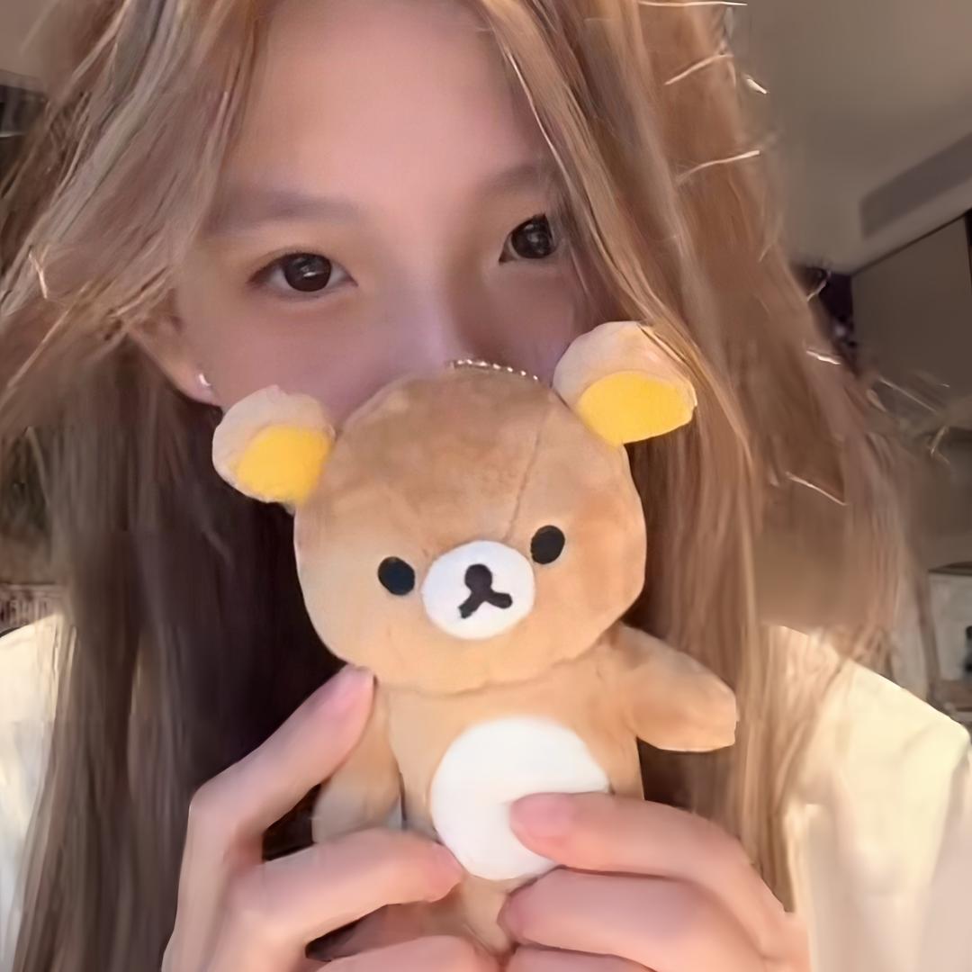 𝒔𝒉𝒊𝒚𝒊.