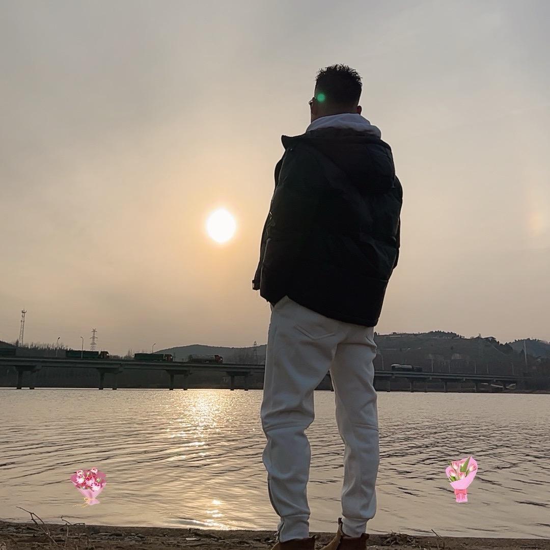 🙇🙇🙇浩  先生