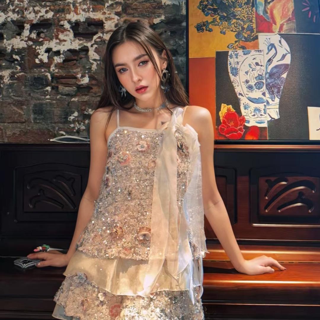 卡莉花园👚衣橱(现货号)