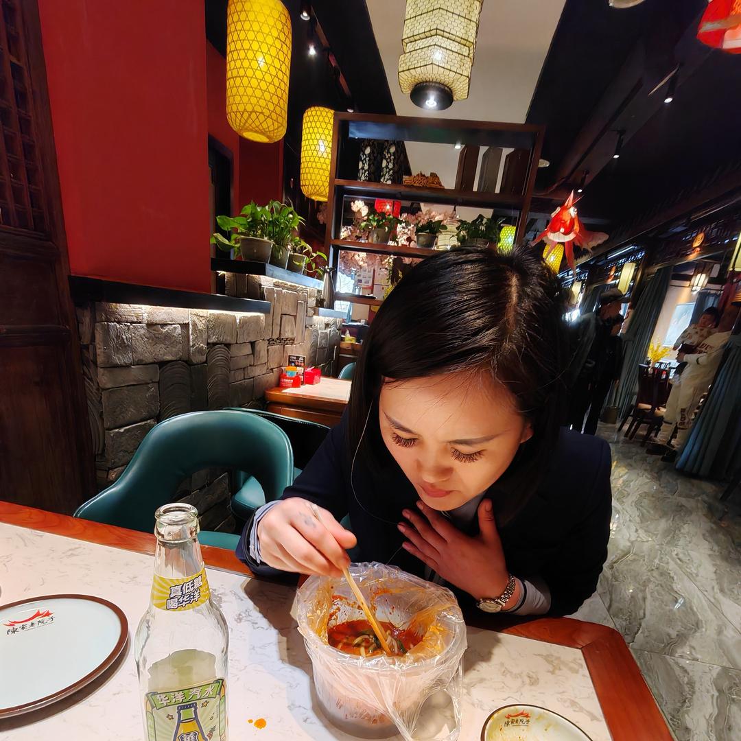 丫丫煎饼果子