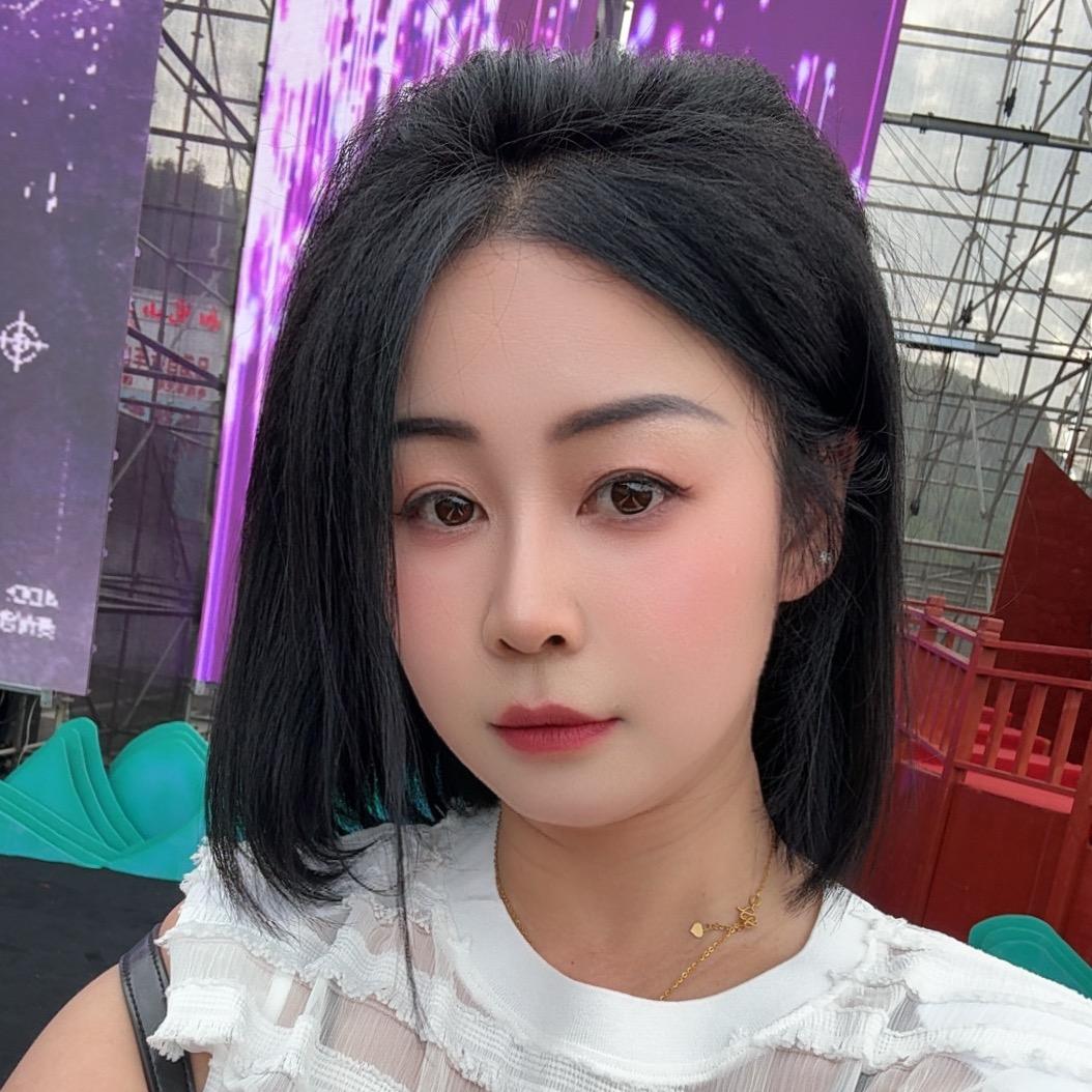 娃娃姐（烟嗓女中音）