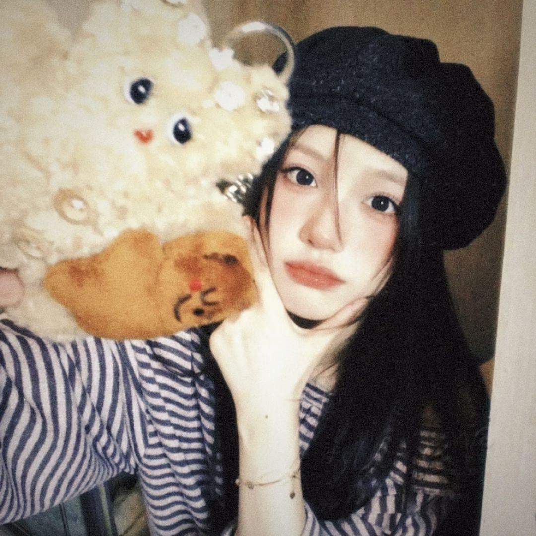 爱吃麻酱👑🌠